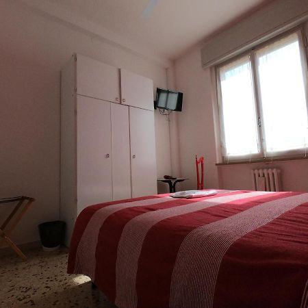 Gardenia Guest House Forlì Buitenkant foto