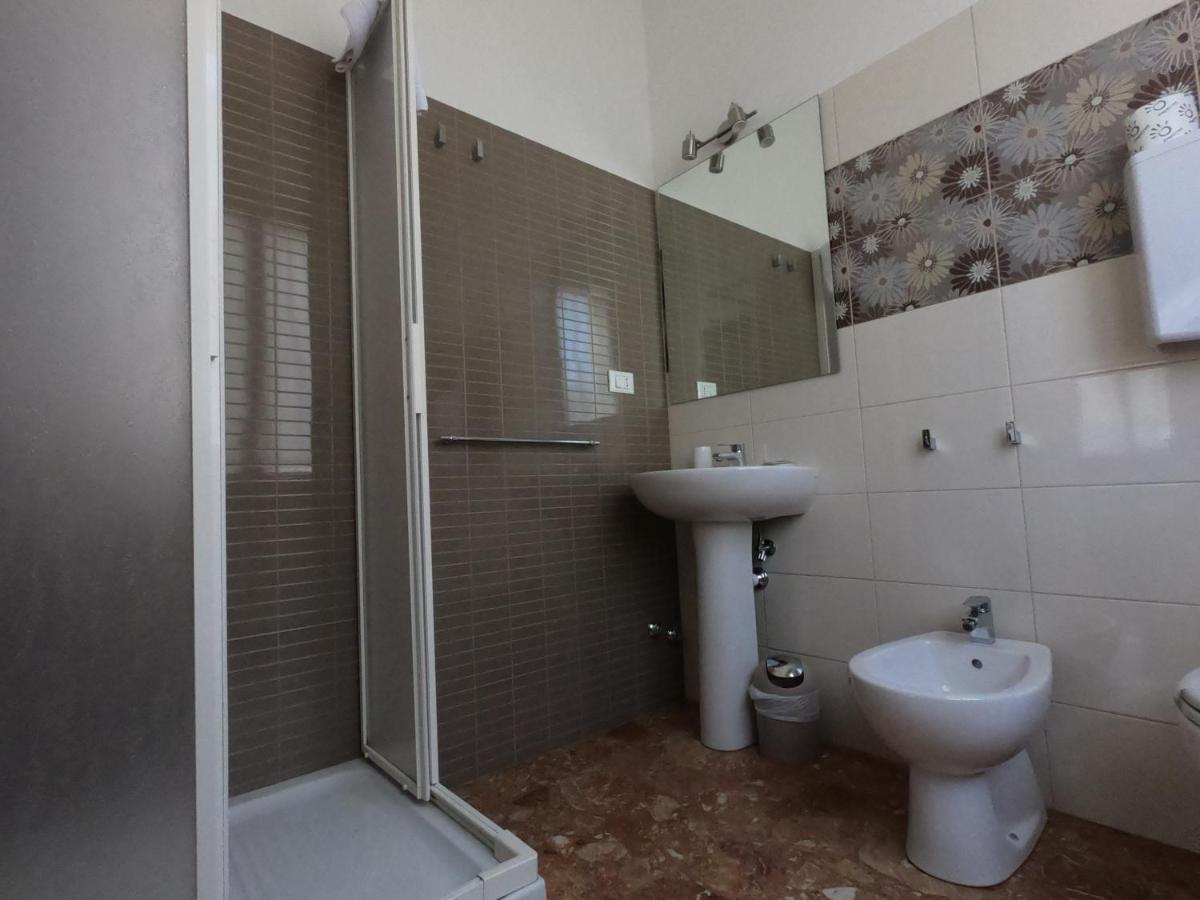 Gardenia Guest House Forlì Buitenkant foto