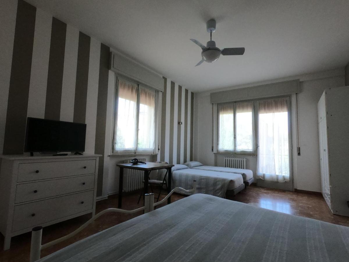 Gardenia Guest House Forlì Buitenkant foto